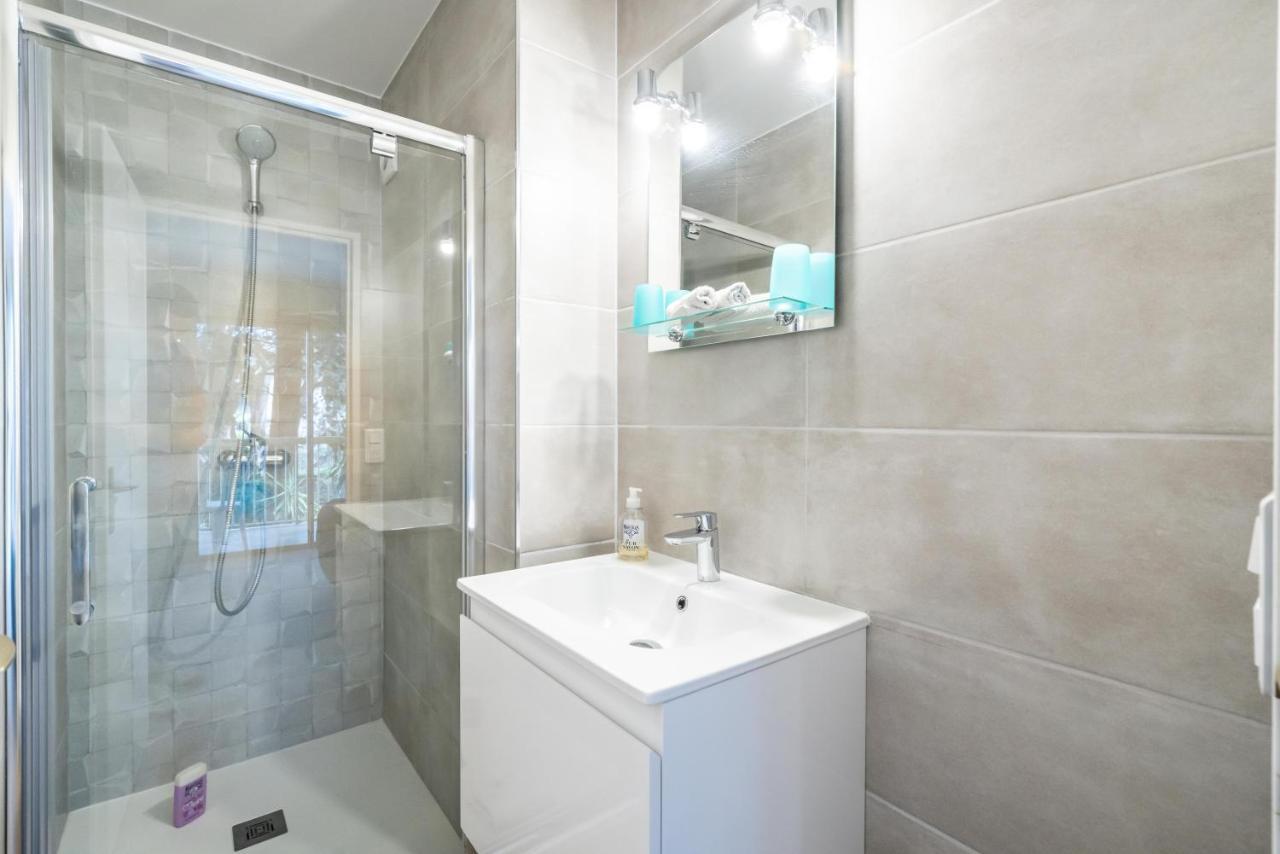 Spacious Apartment At A 5 Min Walk From The Beach Antibes Eksteriør billede