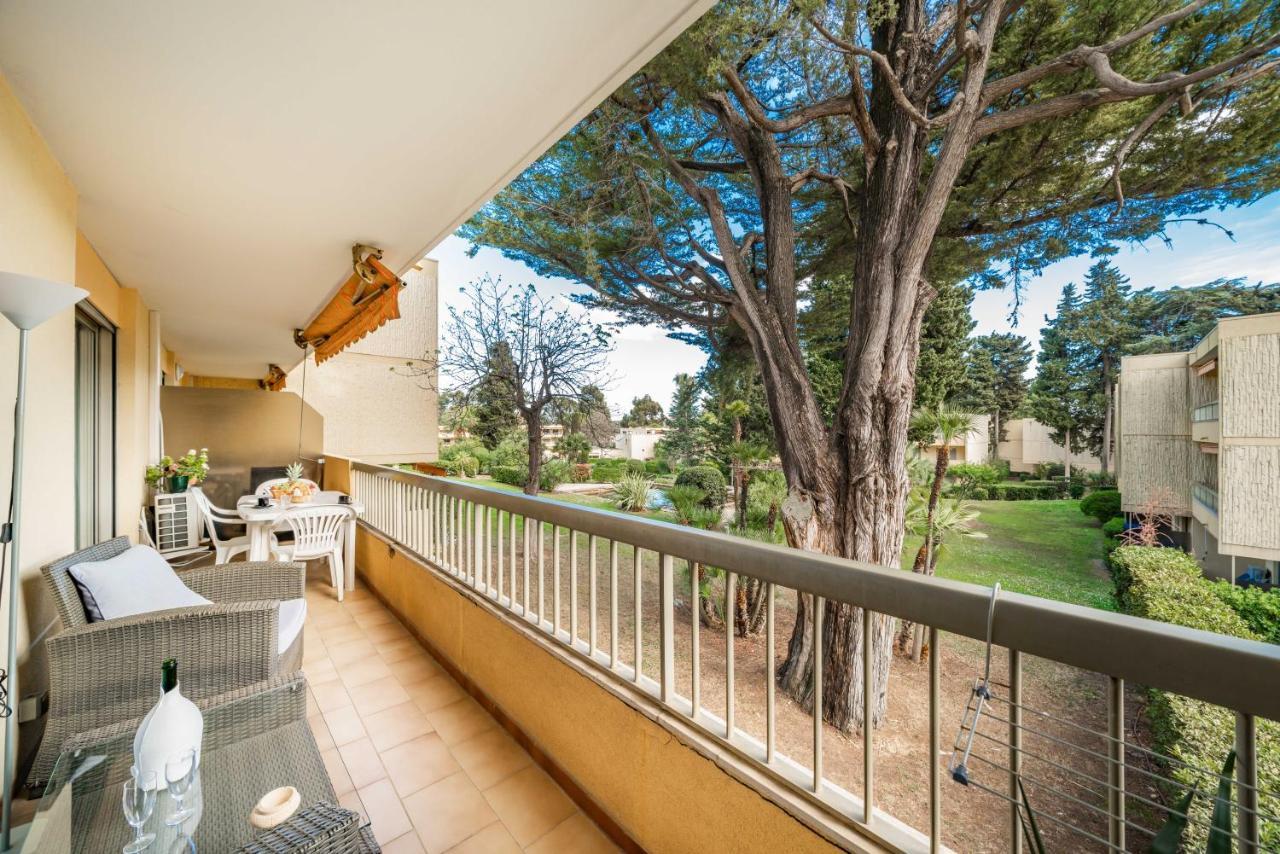 Spacious Apartment At A 5 Min Walk From The Beach Antibes Eksteriør billede