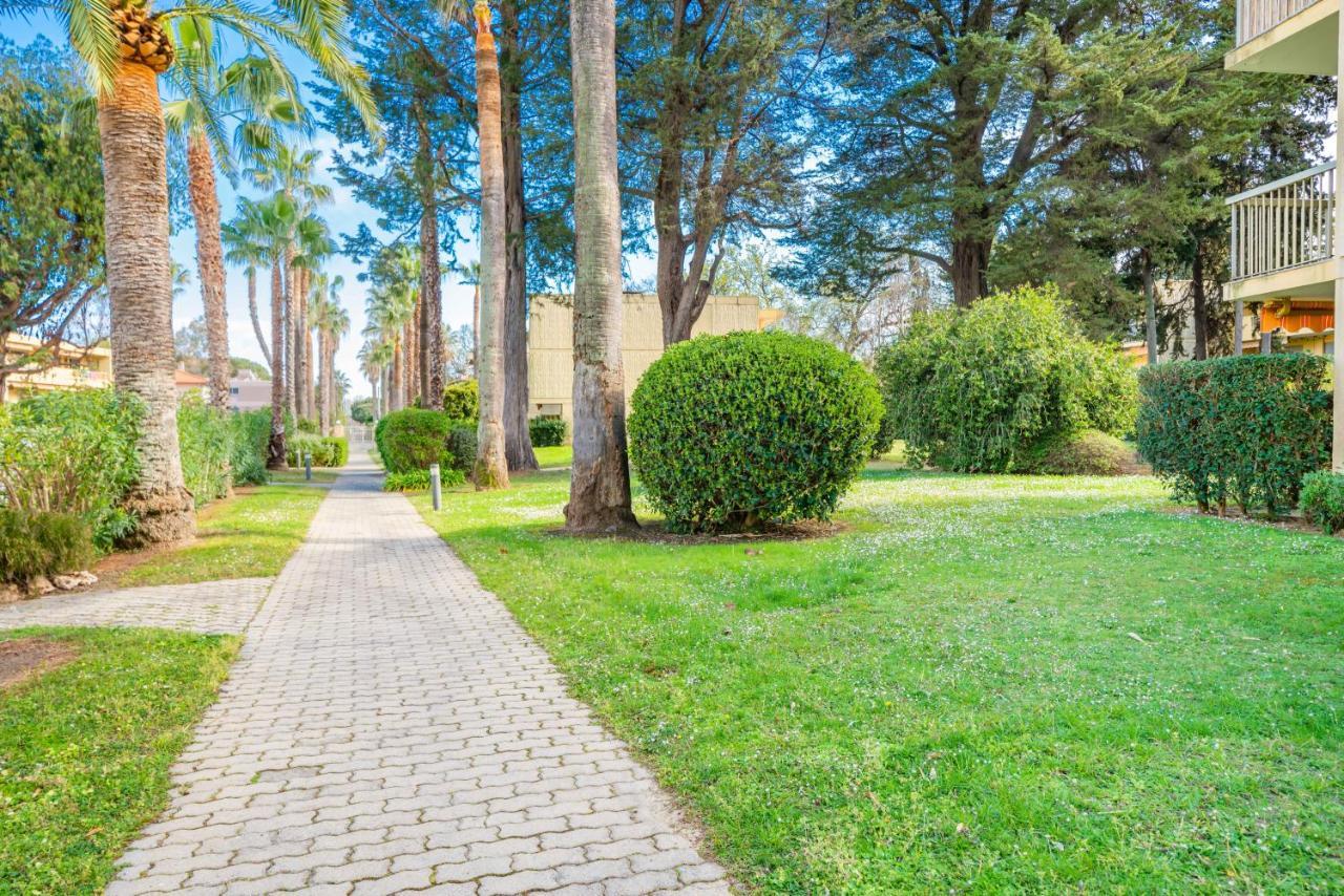 Spacious Apartment At A 5 Min Walk From The Beach Antibes Eksteriør billede