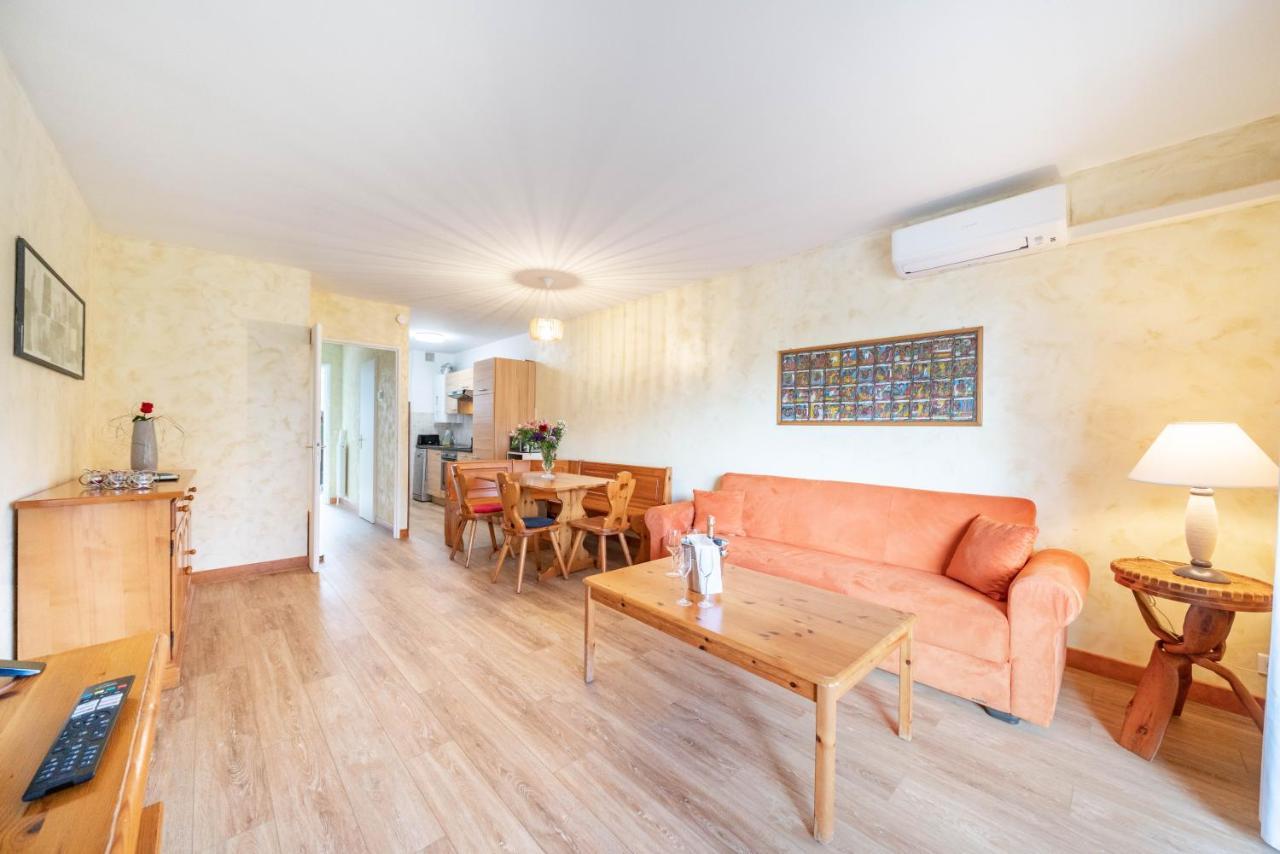 Spacious Apartment At A 5 Min Walk From The Beach Antibes Eksteriør billede
