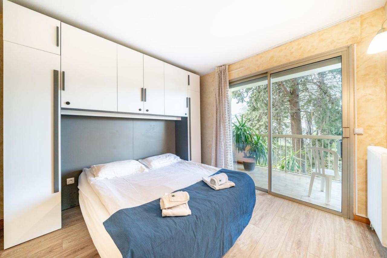 Spacious Apartment At A 5 Min Walk From The Beach Antibes Eksteriør billede