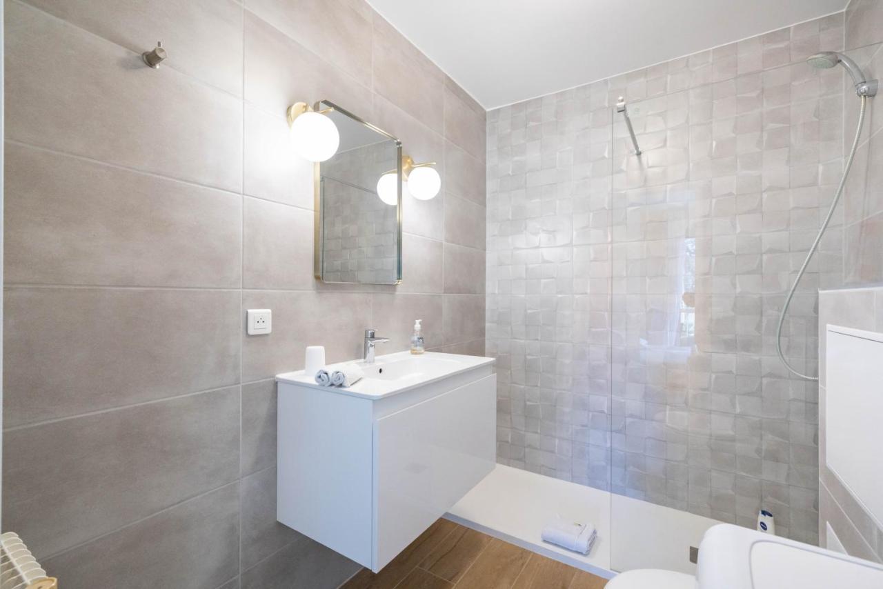 Spacious Apartment At A 5 Min Walk From The Beach Antibes Eksteriør billede