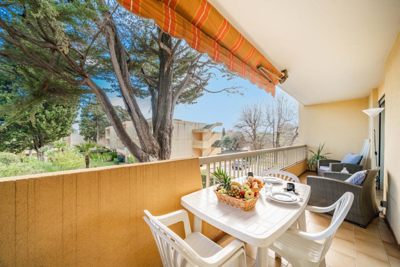 Spacious Apartment At A 5 Min Walk From The Beach Antibes Eksteriør billede