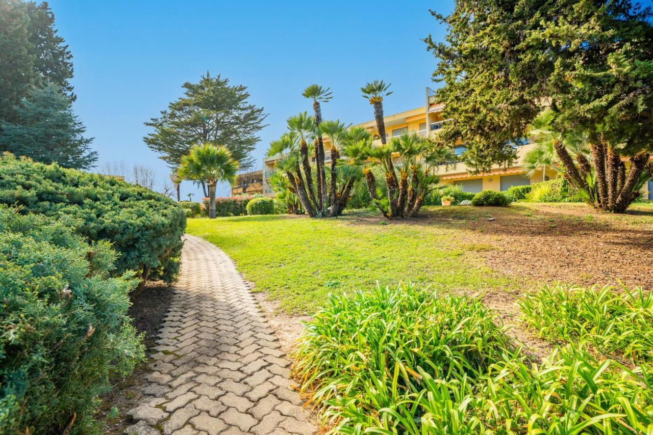 Spacious Apartment At A 5 Min Walk From The Beach Antibes Eksteriør billede