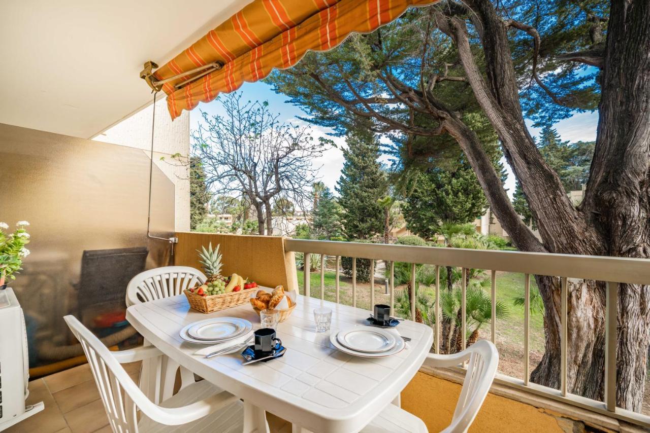 Spacious Apartment At A 5 Min Walk From The Beach Antibes Eksteriør billede