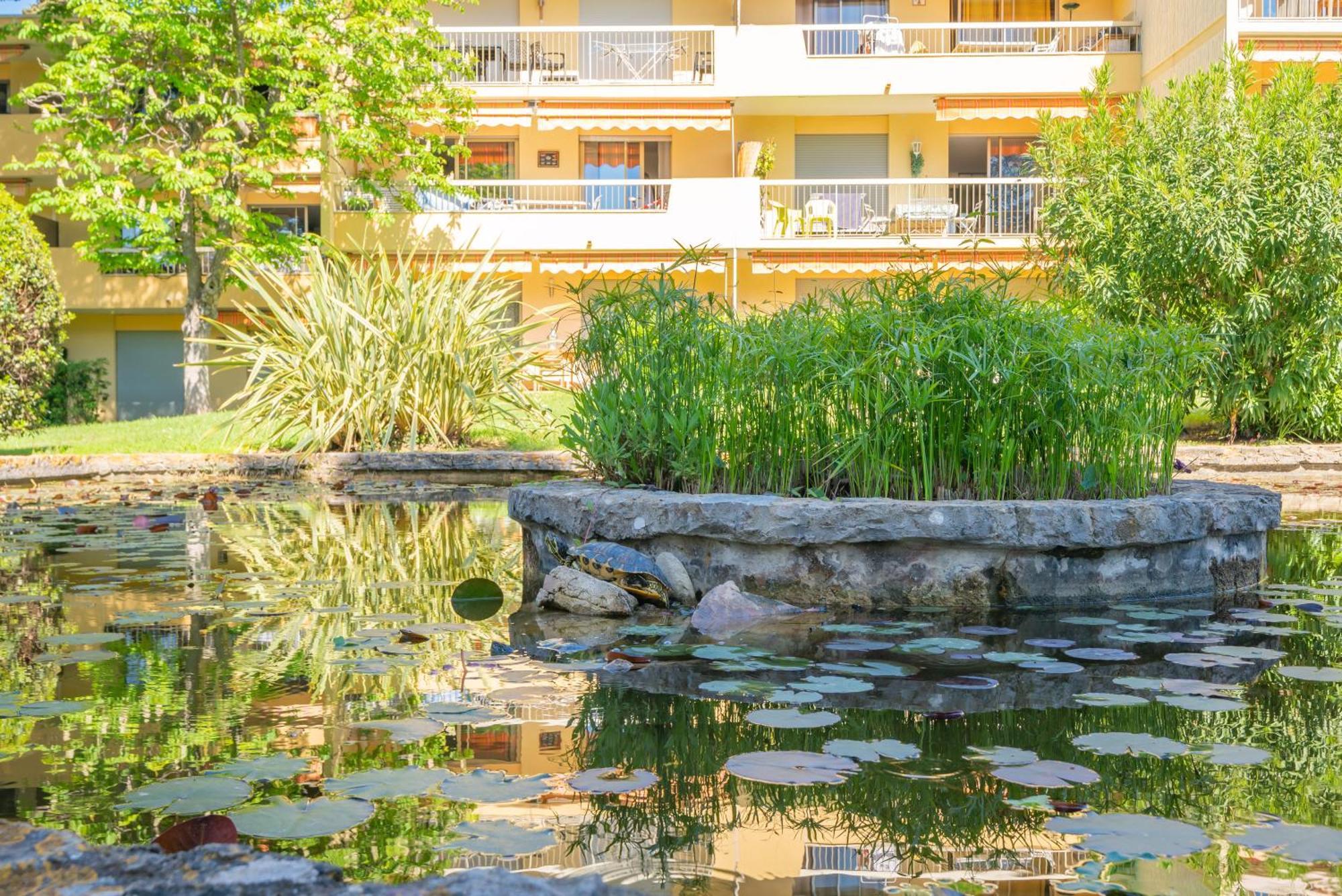 Spacious Apartment At A 5 Min Walk From The Beach Antibes Eksteriør billede